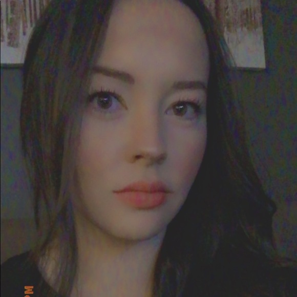 Meet your Posher, Chantale - Picture 1 of 1